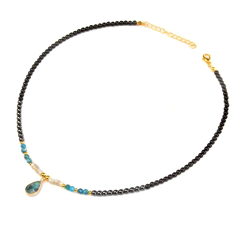 Wassertropfen-Anhänger-Halskette, Naturstein, Quarz-Charm, Hämatit, schwarzer Onyx, Muschelperlen, Halsketten