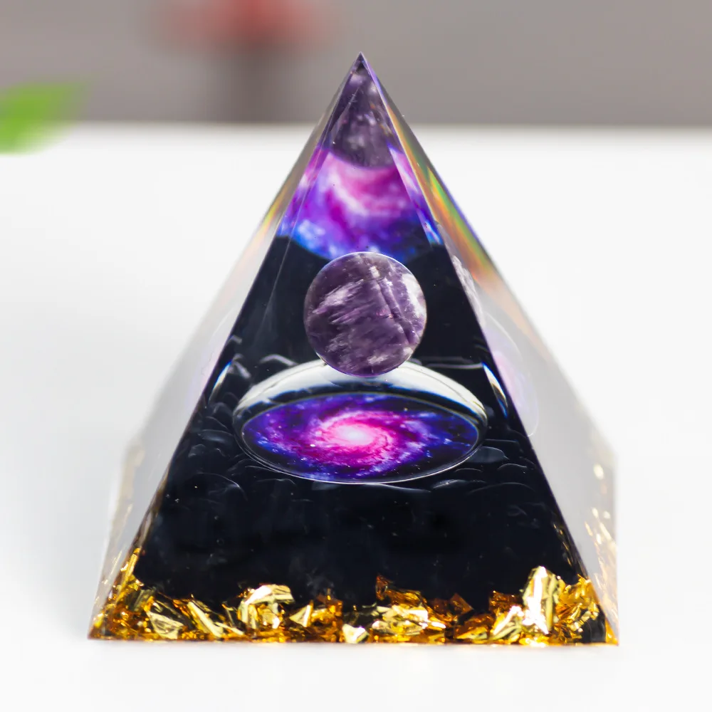 Galaxy Orgon-Pyramide mit Amethyst-Kristallkugel Innen, Orgon-Energiestein zur Stresslinderung, Angstabbau