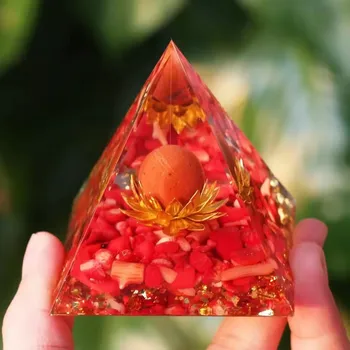 5cm Kristallstein Handgefertigte Pyramide, Glücksbringende Orgonit-Pyramide Geschenkidee, Natürlicher Amethyst