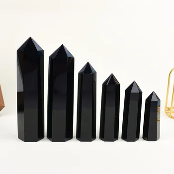 Natürlicher Obsidian-Kristall, Obelisk-Punkt, Mineralprobe, Kunsthandwerk, Stein, schöne Verzierung