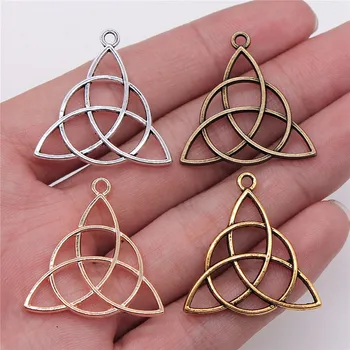 4 Farben Triquetra Symbol Anhänger Für Schmuck Machen Triquetra Symbol Charme Triquetra Amulett (10 Stück)