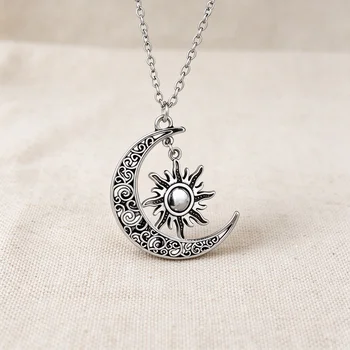 Vintage Mond Sonne Anhänger Halskette Für Frauen Männer Mode Halsband Wicca Hexerei Schmuck Lange Kette Punk