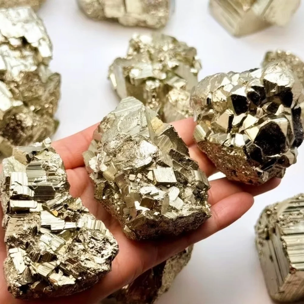 Natürlicher, Pyrit-Rohstein-Kristallcluster, Mineral-Energie-Heimdekoration, Mineral-Dekoration, Sammlerstück