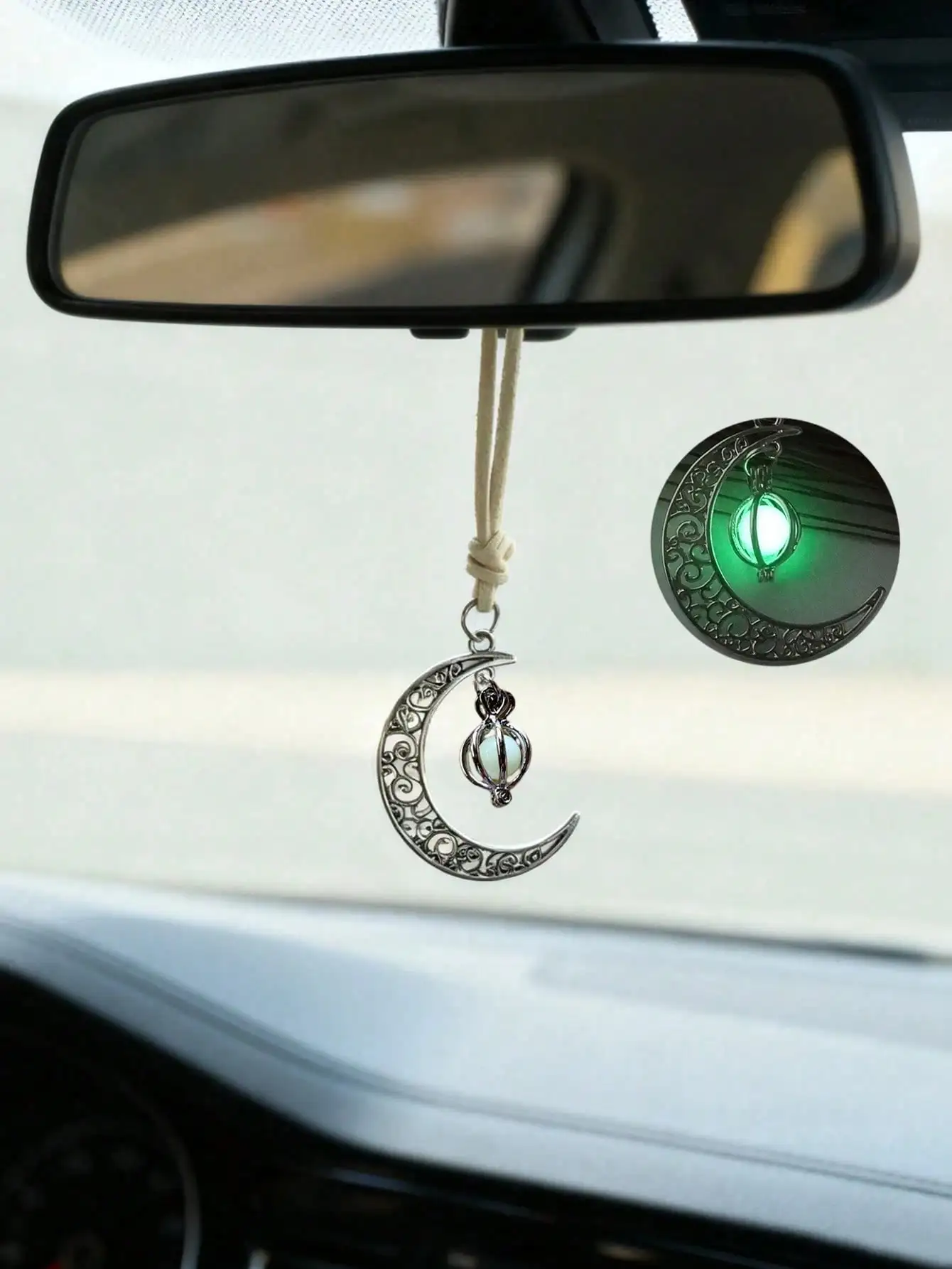 Leuchtender Mond-Anhänger zum Aufhängen im Auto - hohles Halbmond-Design, eingelegt mit leuchtendem Stein
