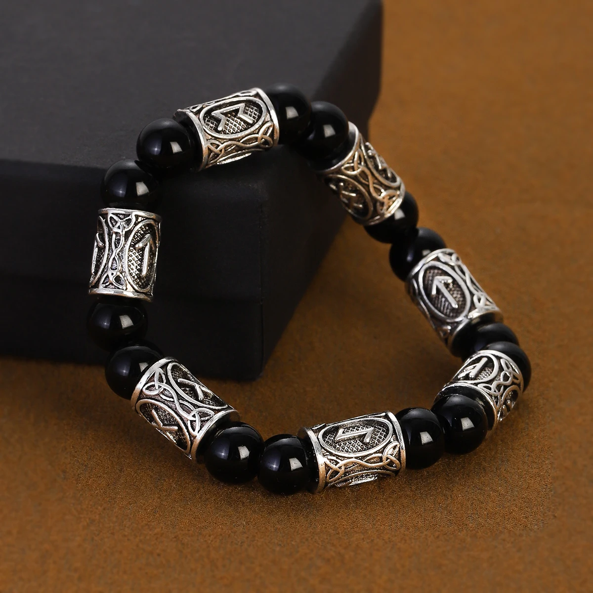 Nordisches Wikinger-Runen-Naturstein-Armband für Männer, 8 mm – Bild 5