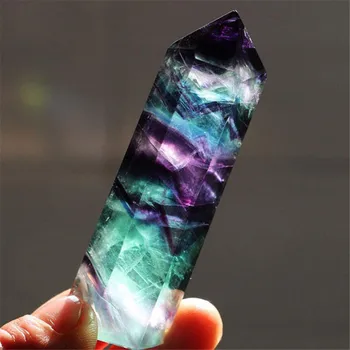 Natürlicher Fluorit Quarz Kristalls tein Amethyst sechseckiger Zauberstab Punkt poliert Prozess bunte weiche