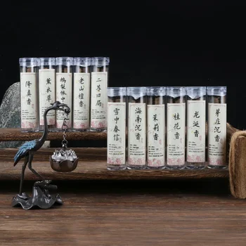 Kleine Xiangyun-Räucherstäbchen Nha Trang Agarholz und Sandelholz, mehrere Düfte (42 Stück)