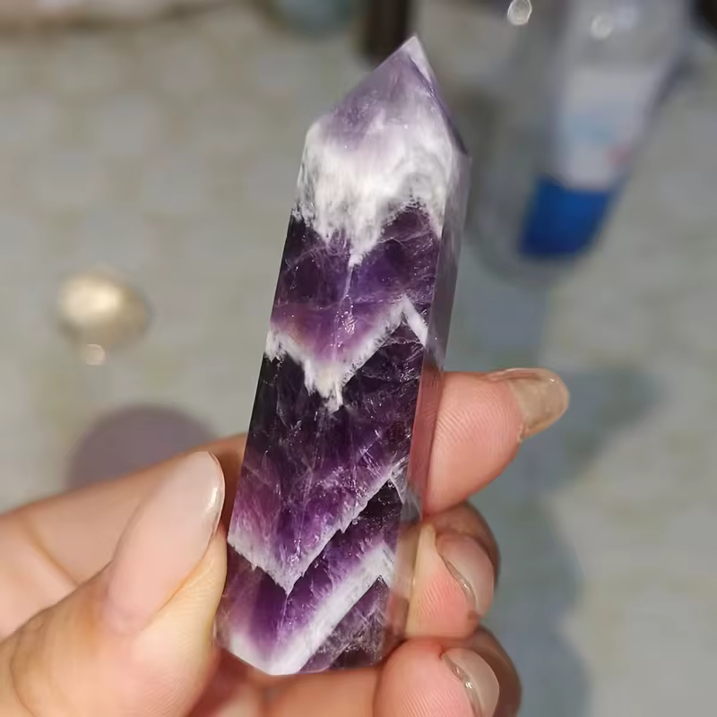 Natürlicher Amethyst-Spitzen-Turm, reine und geruchsneutrale Heimdekoration, perfektes Geschenk aus