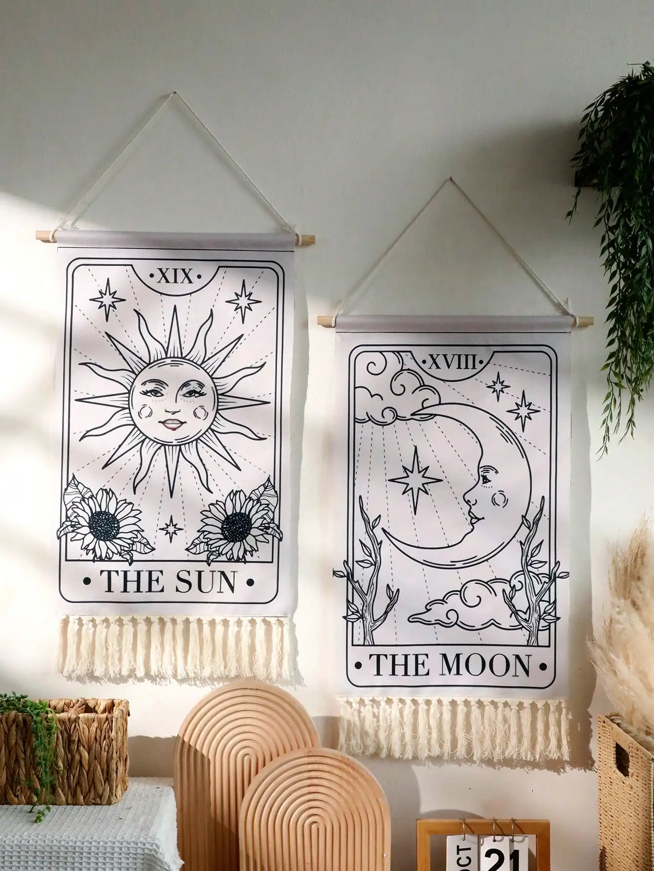 Wandteppich mit Sonne und Mond, Wandbehang, böhmische Kunst – Bild 3