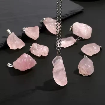 Naturstein Kristall Rosenquarz Anhänger Halskette Natürlicher Druzy Quarz Edelstein Anhänger Halskette