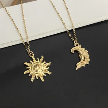 Mond-Stern-Anhänger-Halskette für Mädchen und Frauen, goldene Farbe, verschiedene Design-Gliederkette