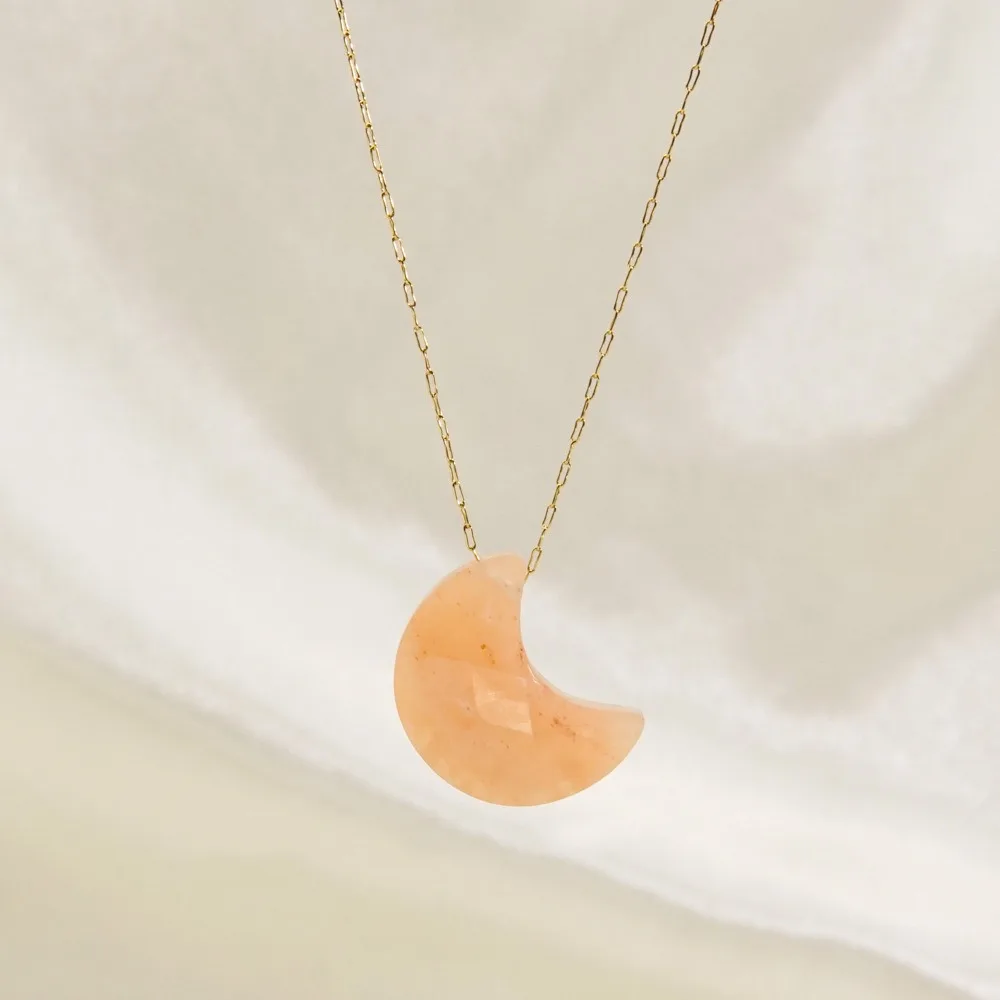 Kleine Mond-Halskette mit natürlichem Kristallstein-Anhänger – Bild 4